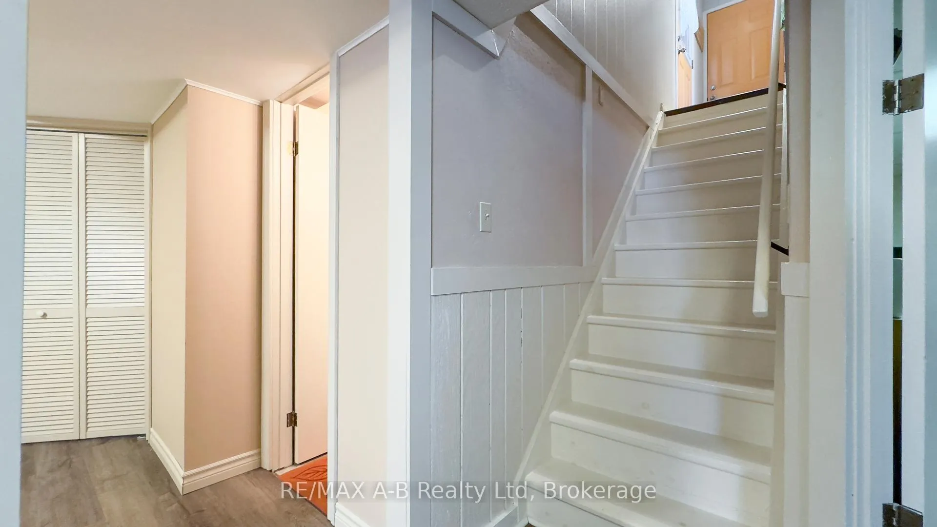 Photo 32 of 101 Middleton Street, Zorra, Thamesford — HOMEH