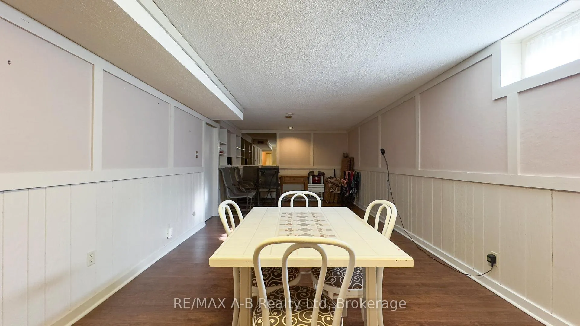 Photo 37 of 101 Middleton Street, Zorra, Thamesford — HOMEH