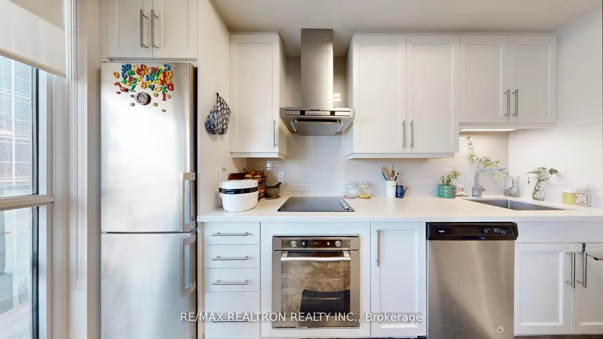 Photo 14 of Unit 1407, 2087 Fairview Street, Burlington, Freeman — HOMEH