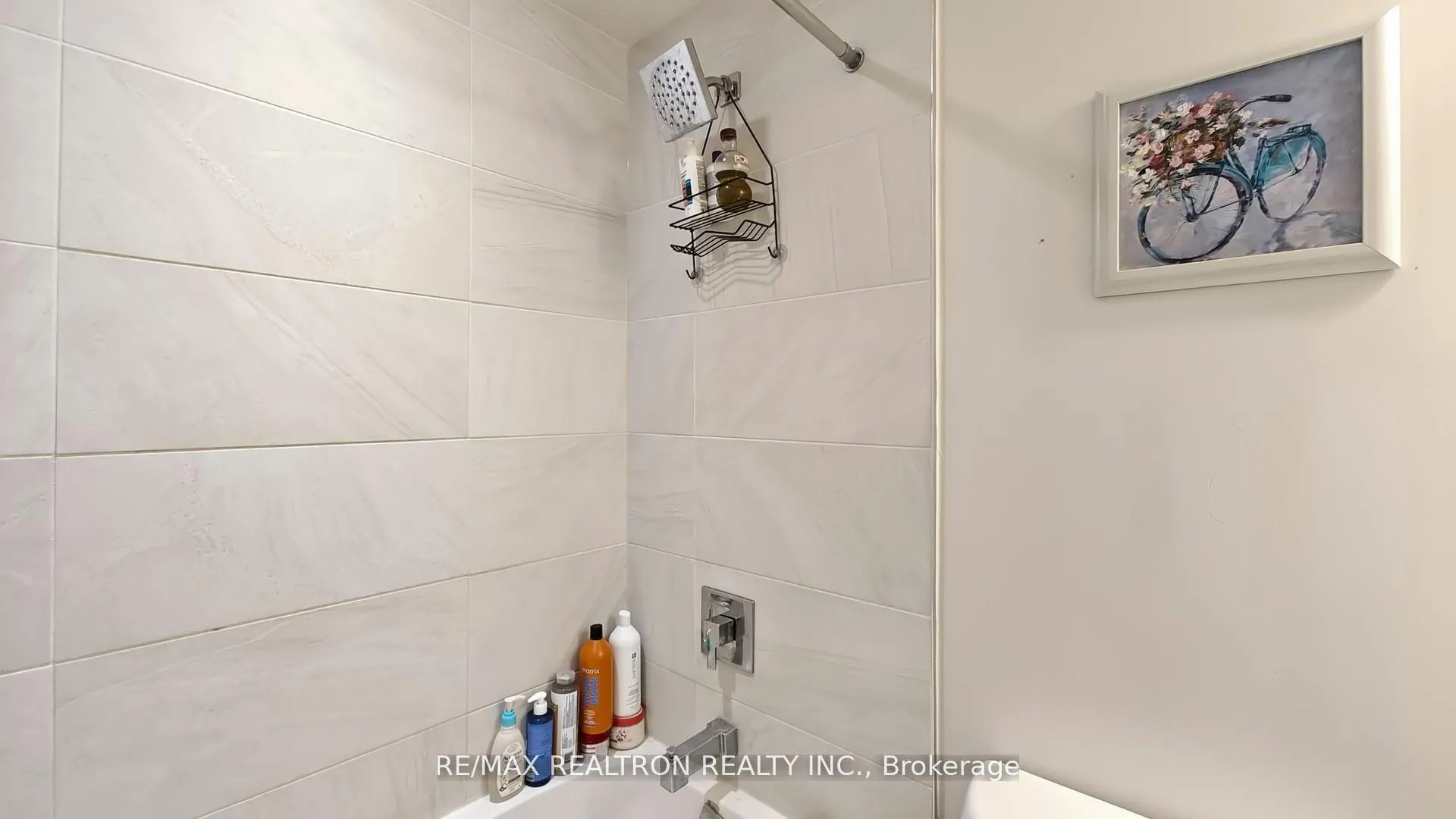 Photo 25 of Unit 1407, 2087 Fairview Street, Burlington, Freeman — HOMEH