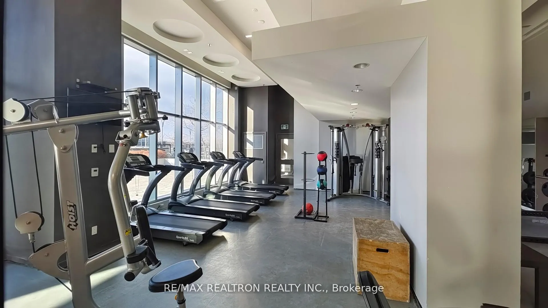 Photo 39 of Unit 1407, 2087 Fairview Street, Burlington, Freeman — HOMEH