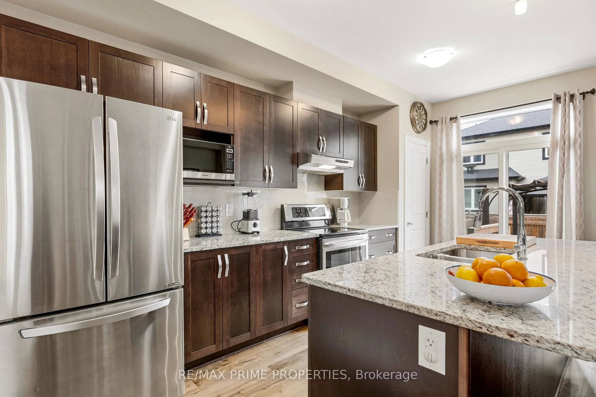 Photo 10 of 942 Kilbirnie Drive, Ottawa, Barrhaven - Half Moon Bay — HOMEH