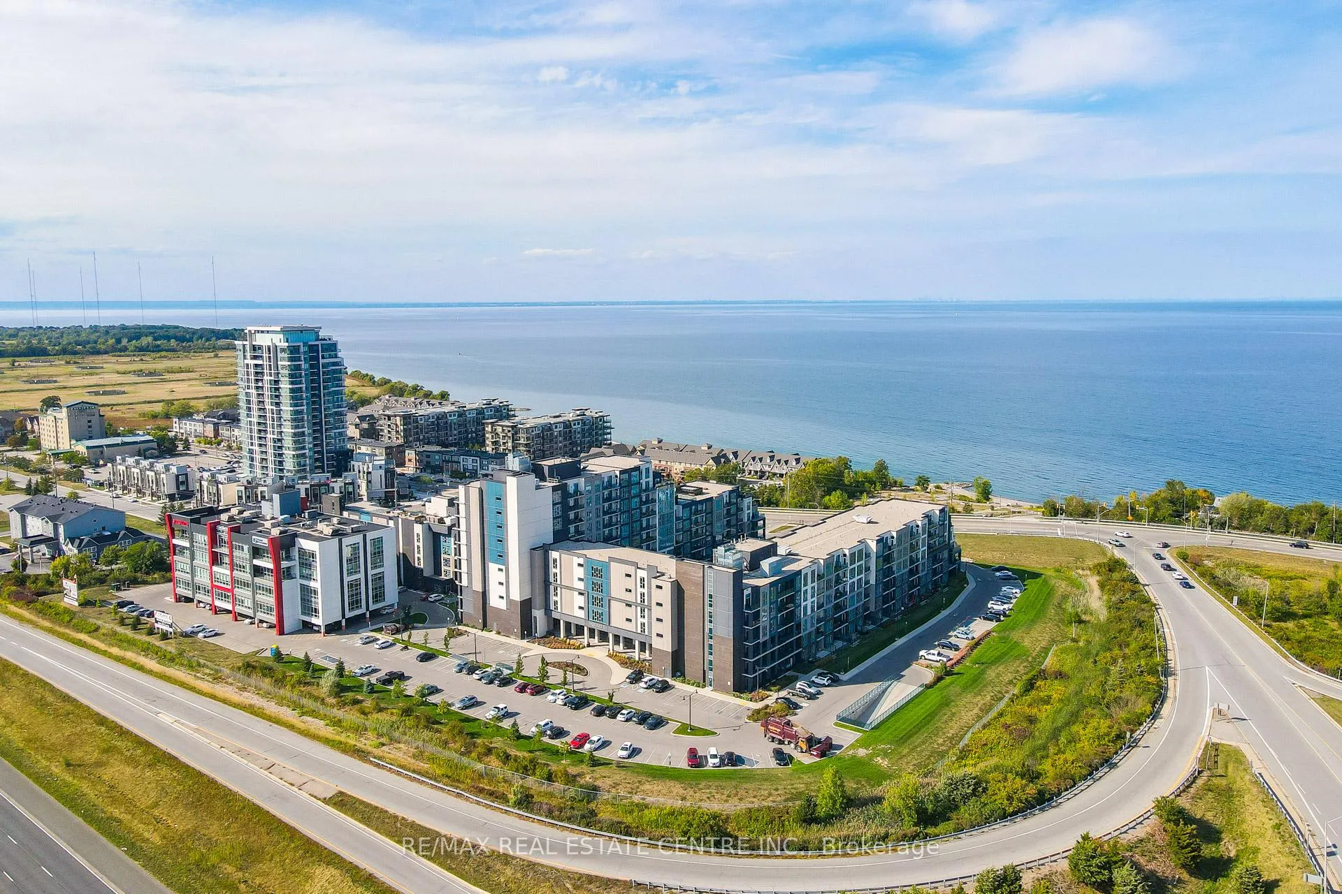 Photo 2 of Unit 402, 16 Concord Place, Grimsby, Grimsby Beach — HOMEH