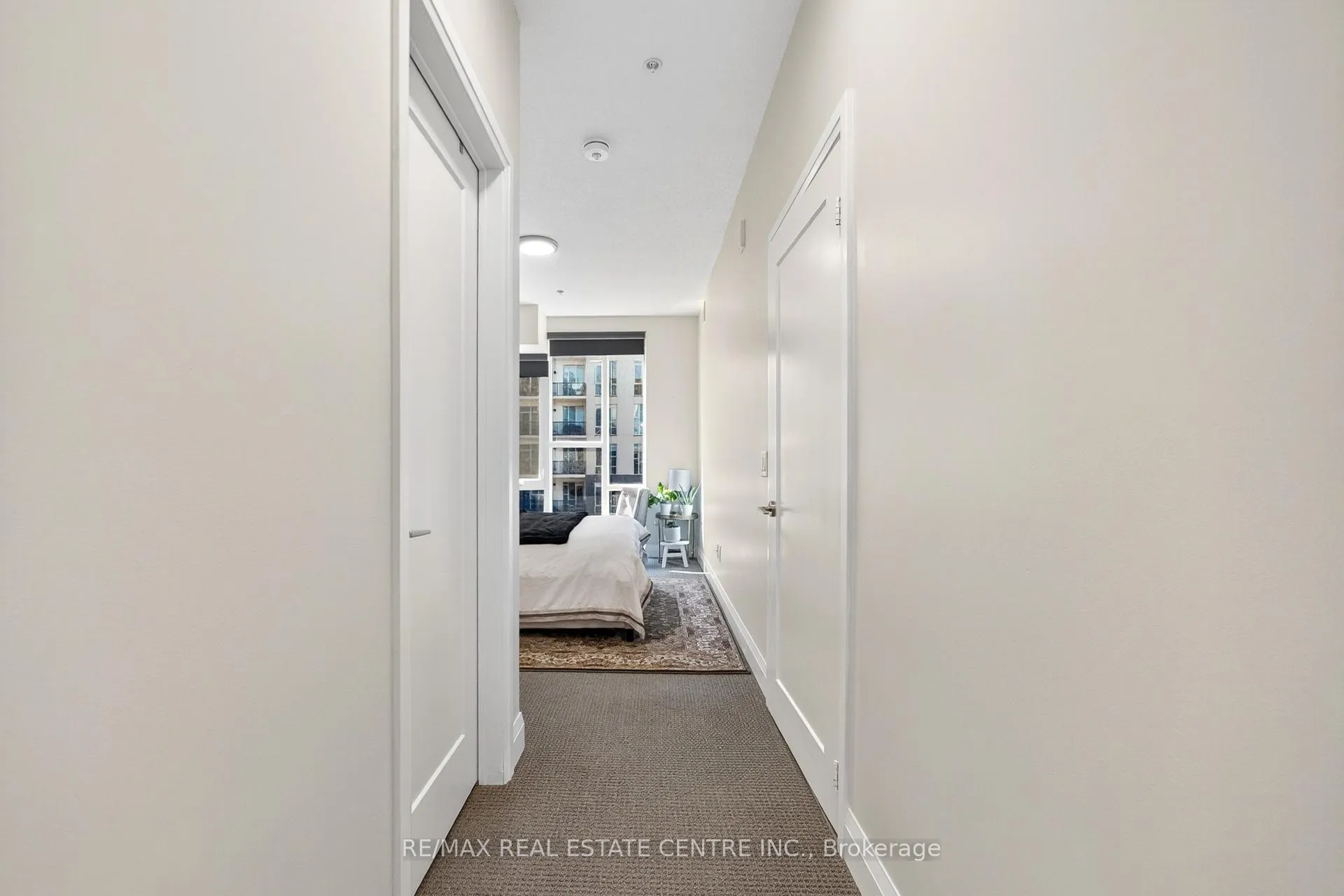 Photo 14 of Unit 402, 16 Concord Place, Grimsby, Grimsby Beach — HOMEH