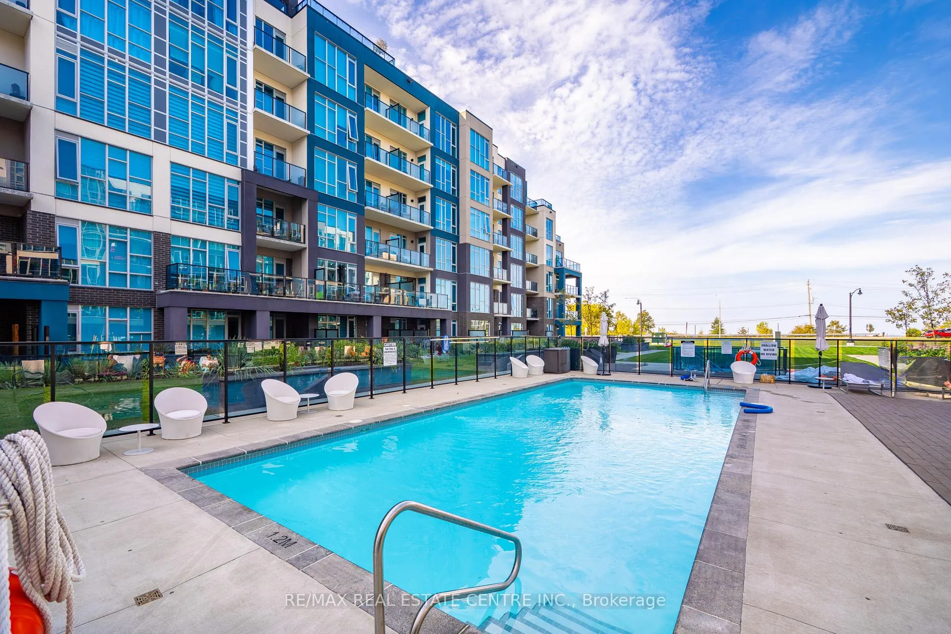 Photo 24 of Unit 402, 16 Concord Place, Grimsby, Grimsby Beach — HOMEH