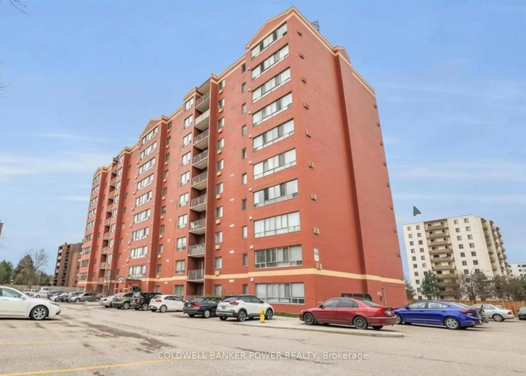 Front of Unit 909, 95 Base Line Road W