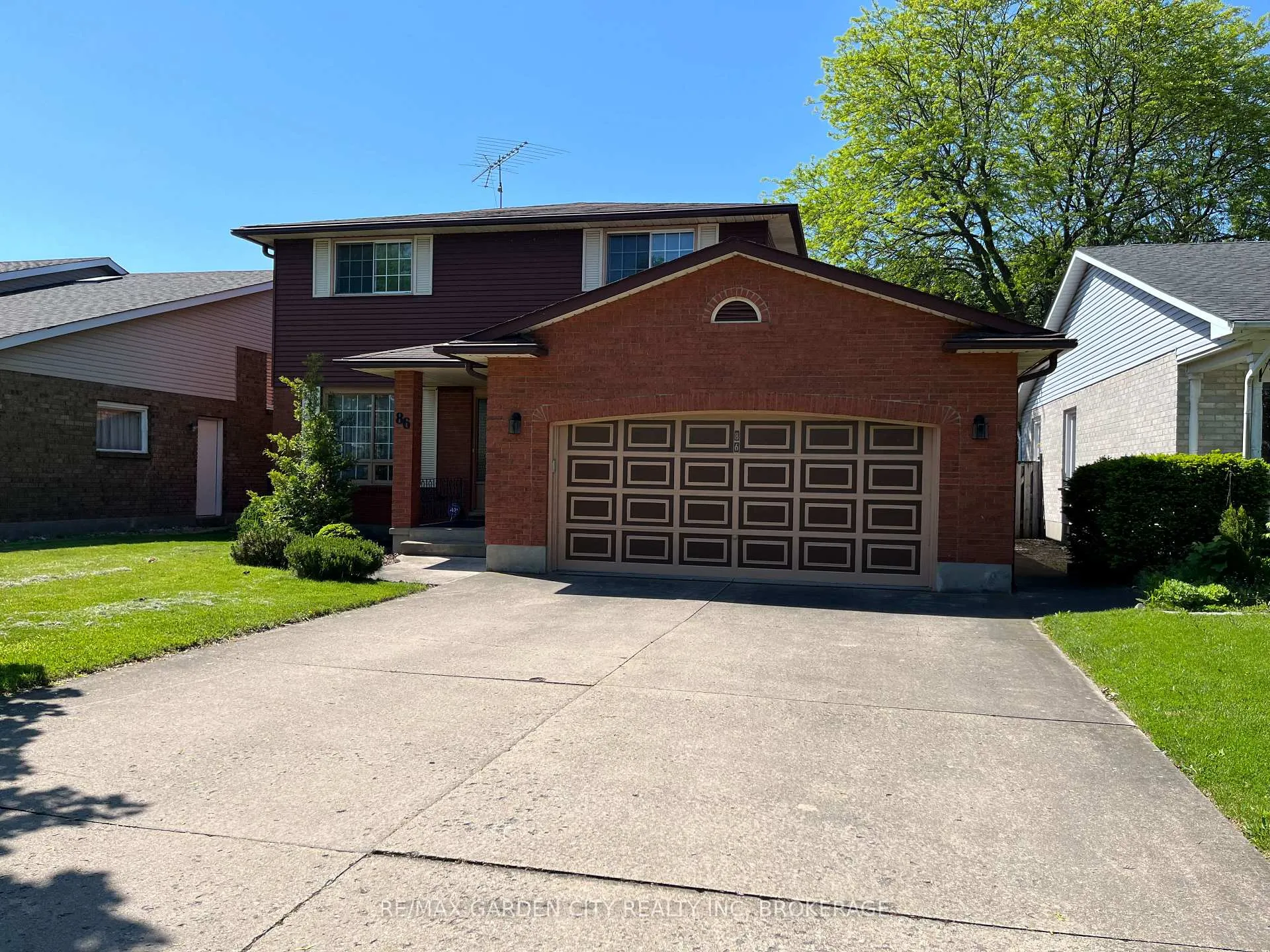 Photo 1 of 86 Sawmill Road, St. Catharines, Grapeview — HOMEH