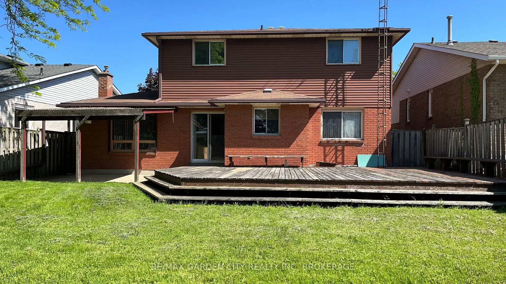 Photo 19 of 86 Sawmill Road, St. Catharines, Grapeview — HOMEH