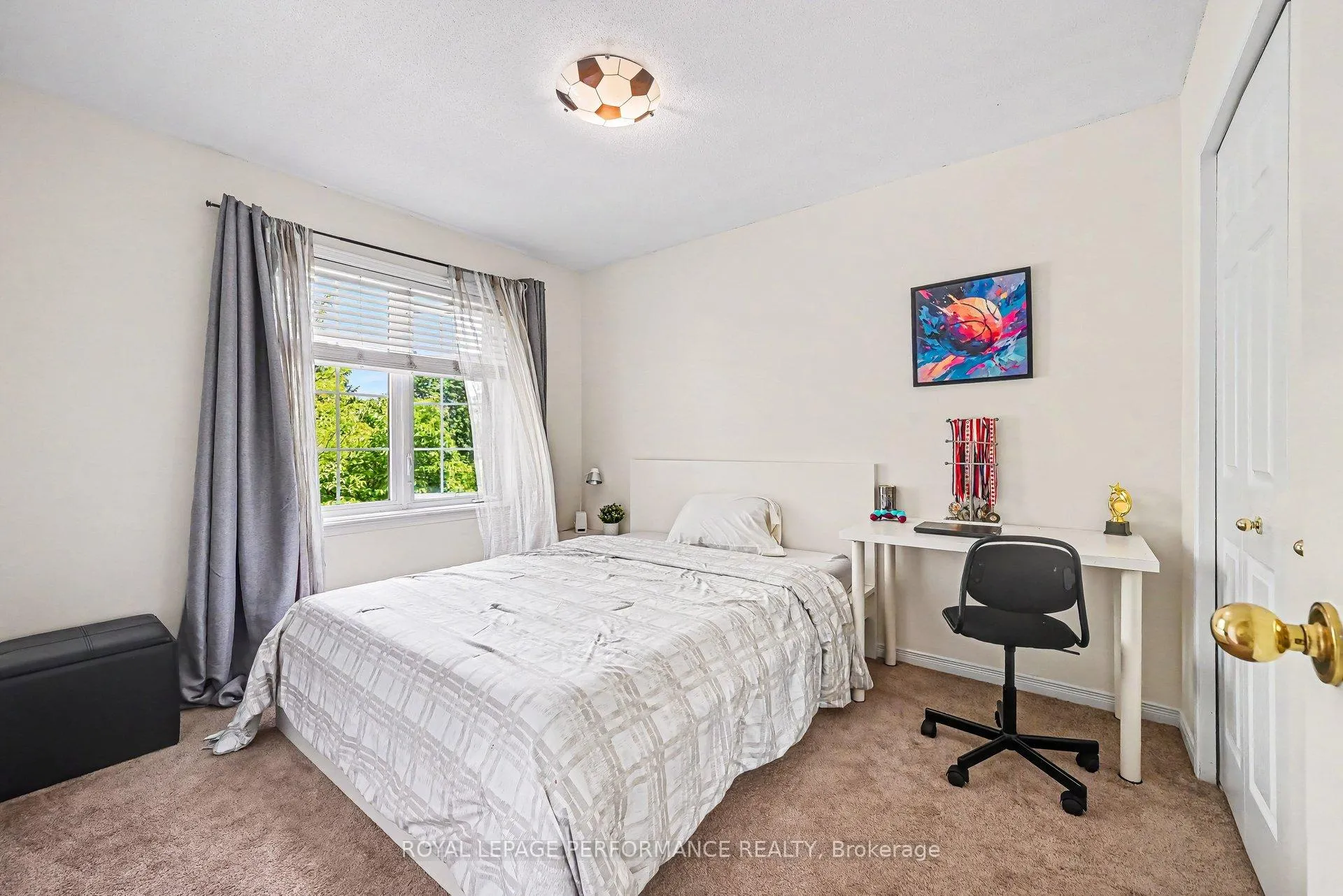 Photo 22 of 2052 Bergamot Circle, Ottawa, Springridge/East Village — HOMEH
