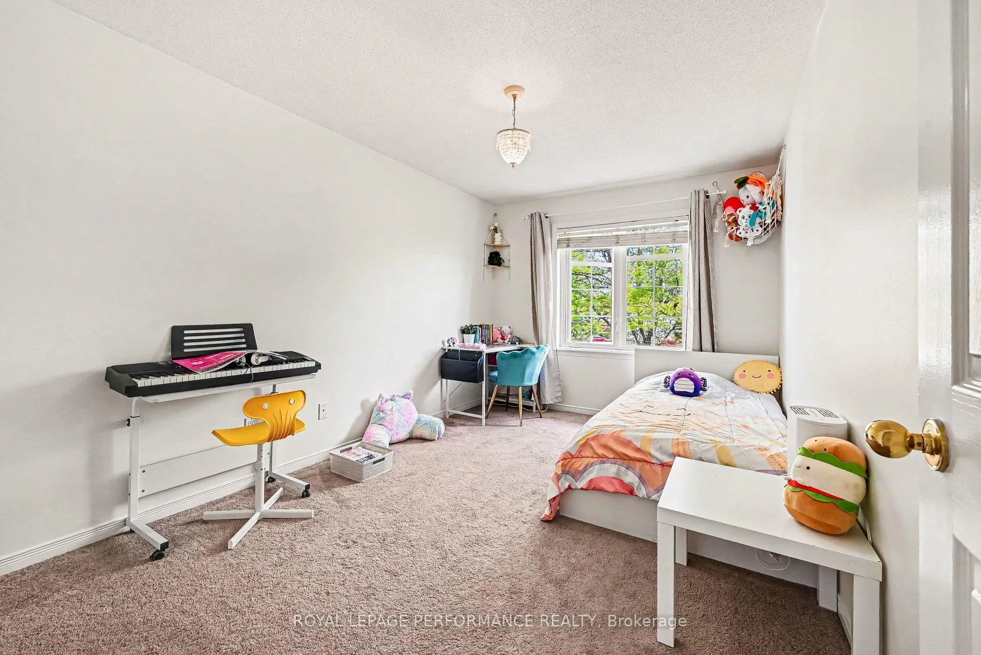 Photo 26 of 2052 Bergamot Circle, Ottawa, Springridge/East Village — HOMEH