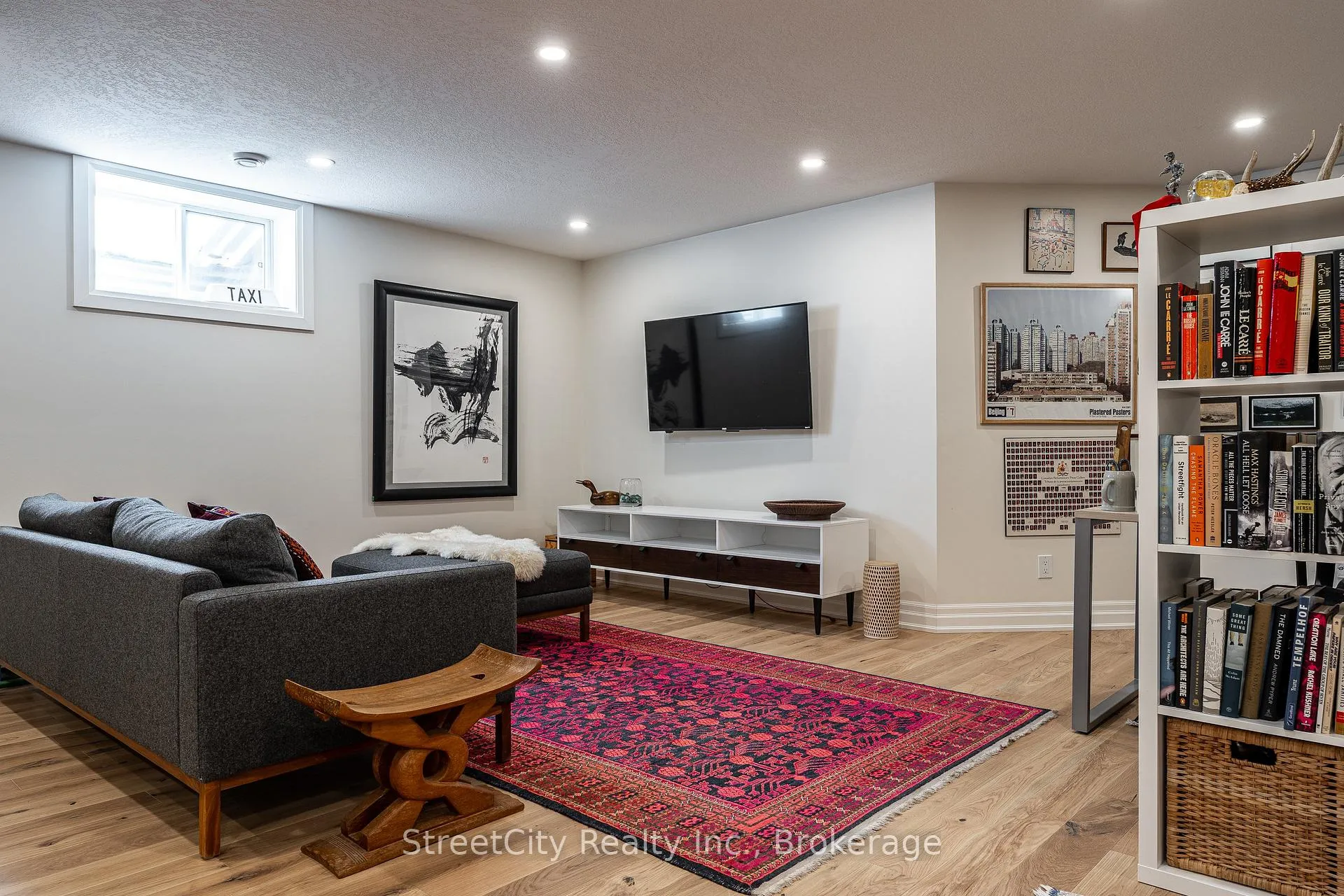 Photo 24 of 98 Abraham Drive, Stratford — HOMEH
