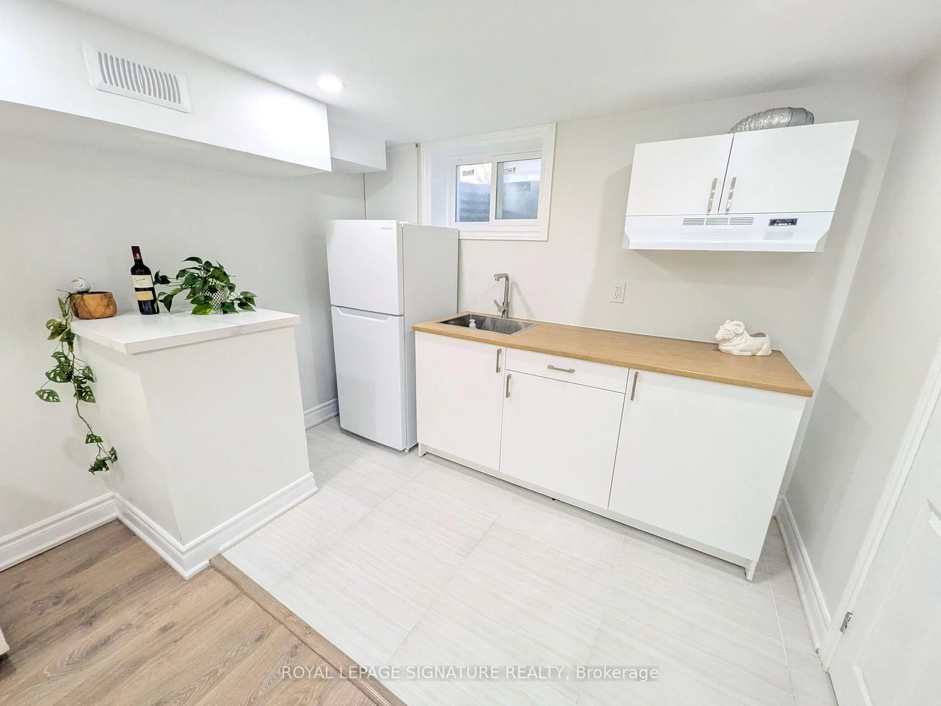 Photo 18 of 520 Burnham Street, Cobourg — HOMEH