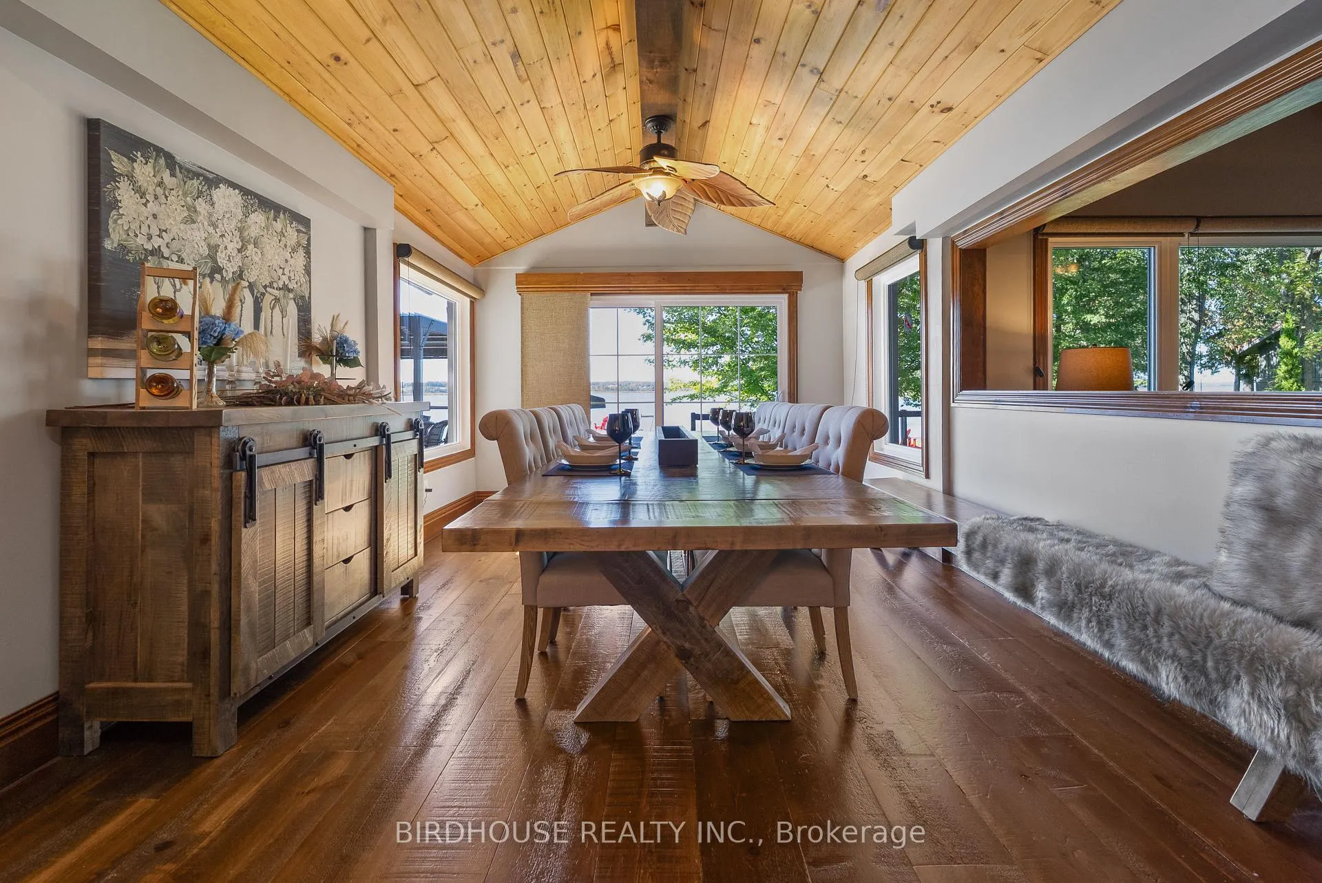Photo 15 of 1358 Island View Drive, Selwyn — HOMEH