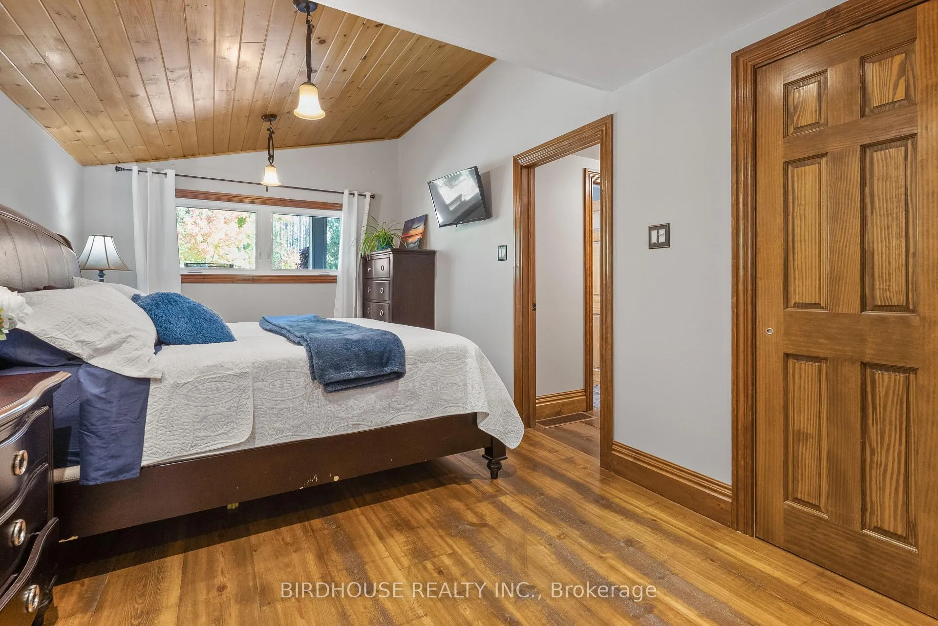 Photo 19 of 1358 Island View Drive, Selwyn — HOMEH