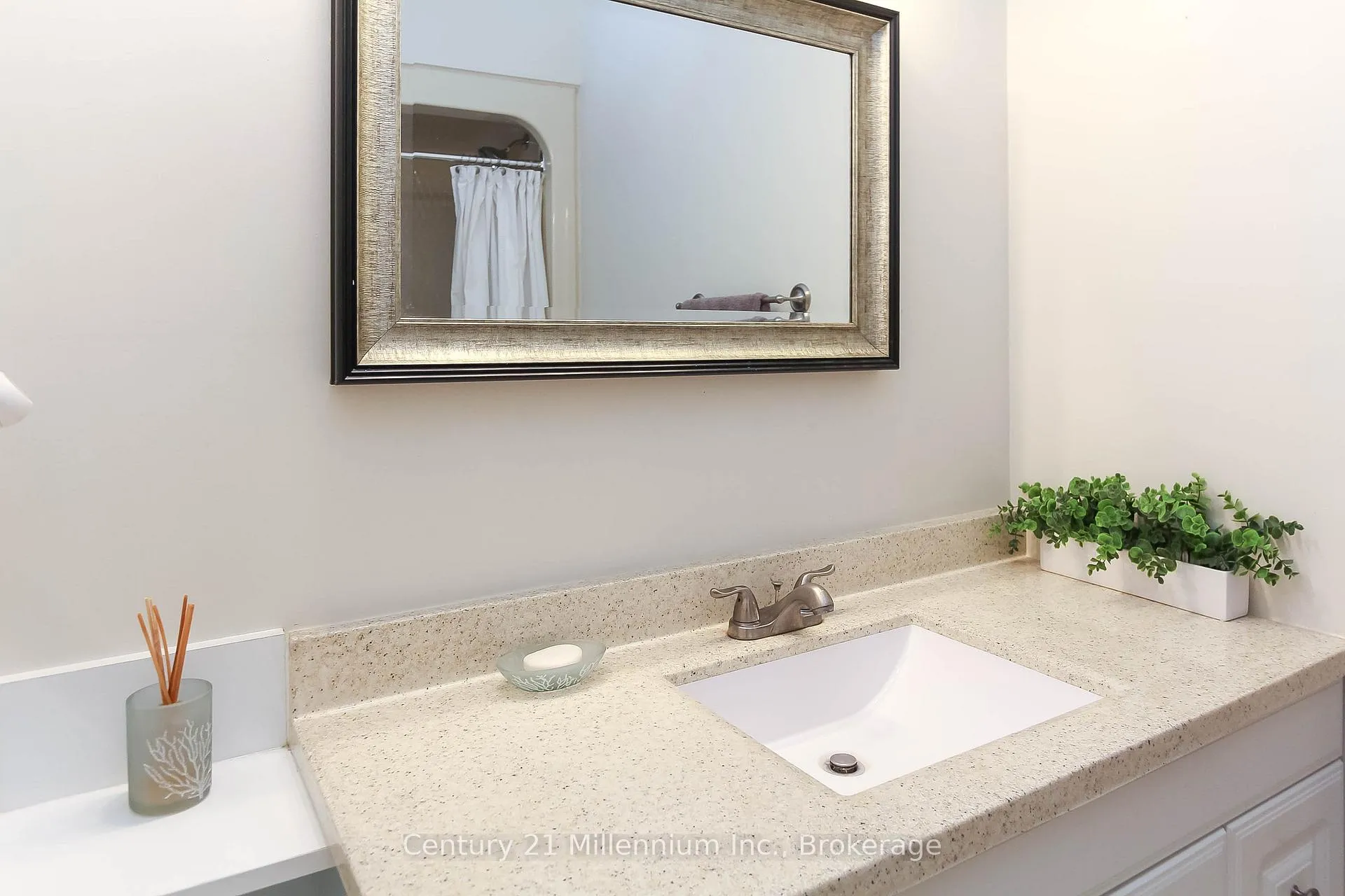 Photo 21 of Unit 73, 149 Fairway Crescent, Collingwood — HOMEH