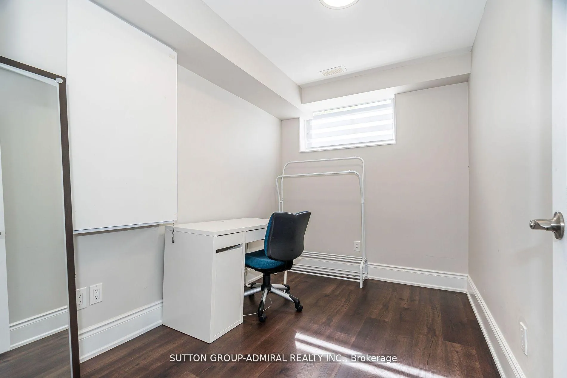 Photo 35 of 24 Ranee Avenue, Toronto, Englemount-Lawrence — HOMEH
