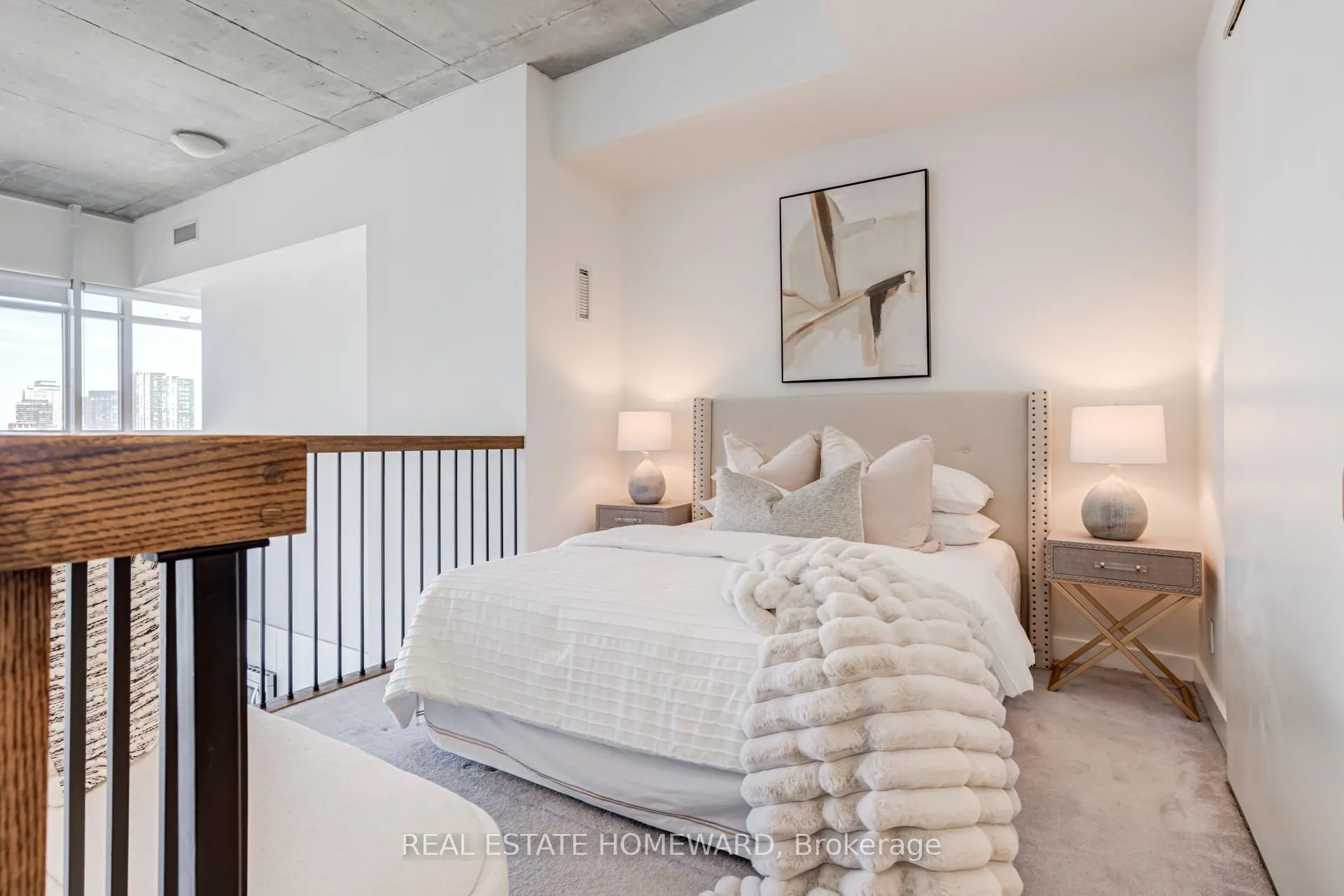 Photo 19 of Unit 732, 5 Hanna Avenue, Toronto, Niagara — HOMEH