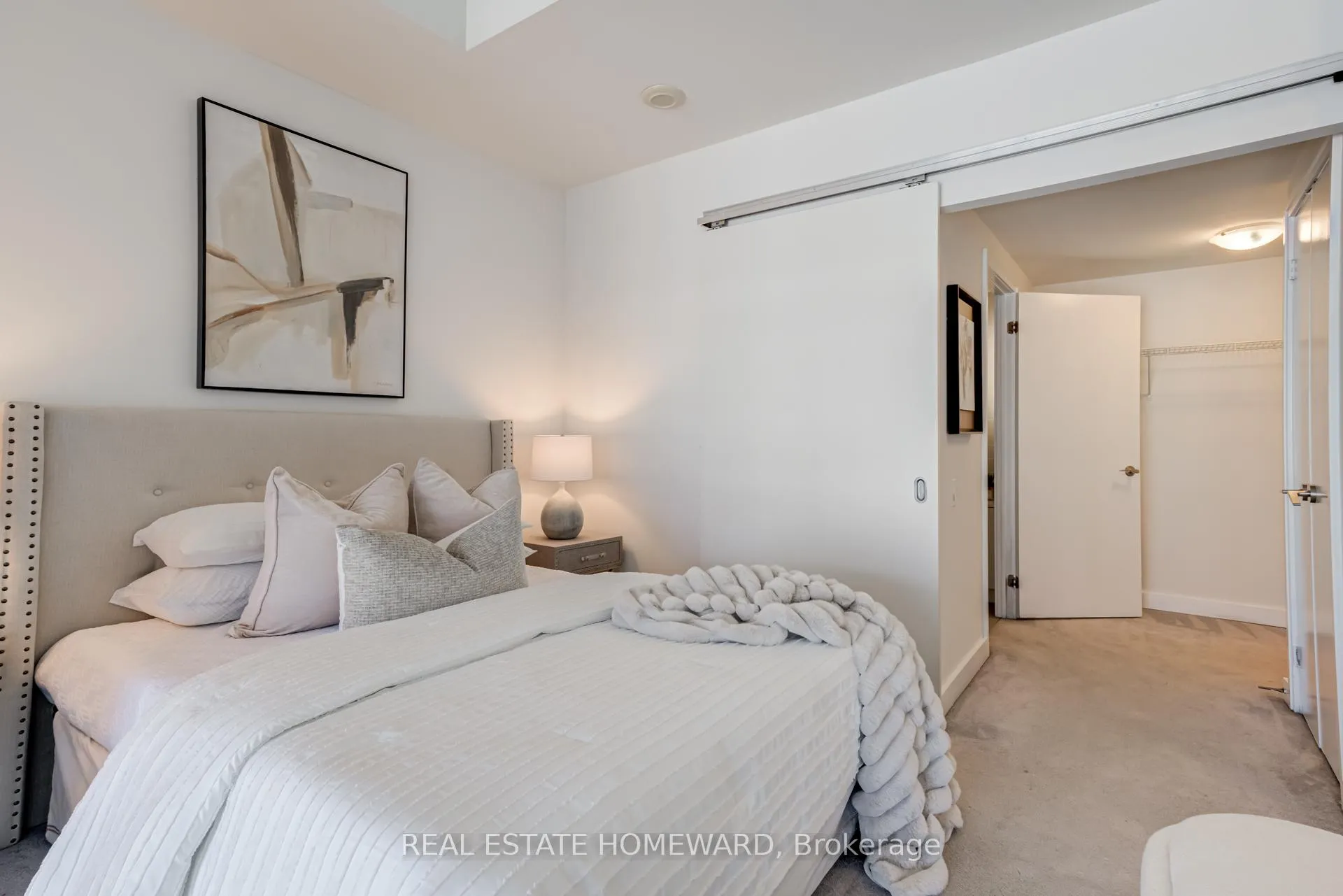 Photo 21 of Unit 732, 5 Hanna Avenue, Toronto, Niagara — HOMEH