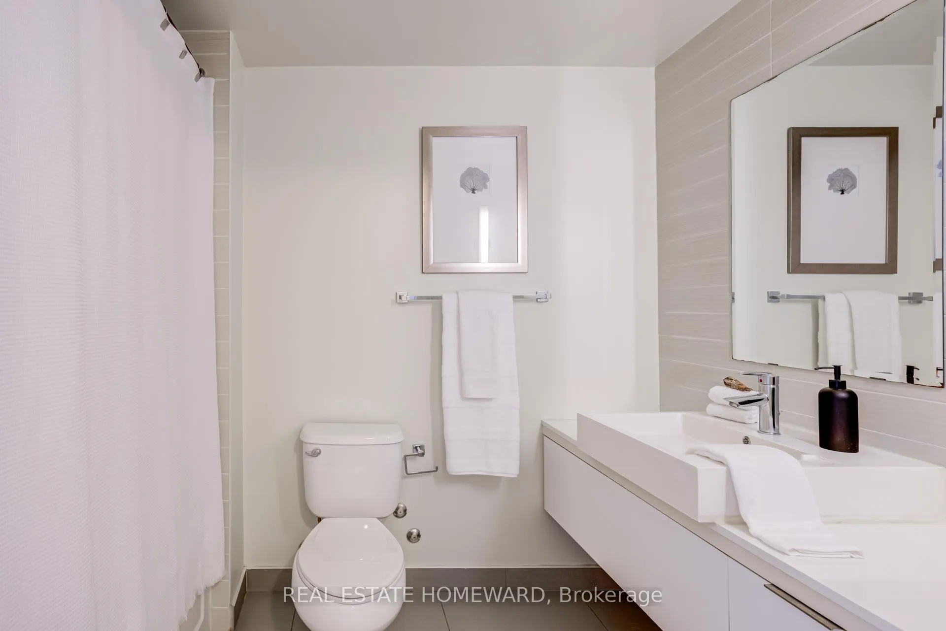Photo 24 of Unit 732, 5 Hanna Avenue, Toronto, Niagara — HOMEH