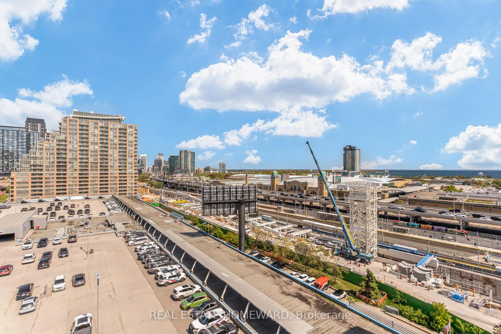 Photo 30 of Unit 732, 5 Hanna Avenue, Toronto, Niagara — HOMEH