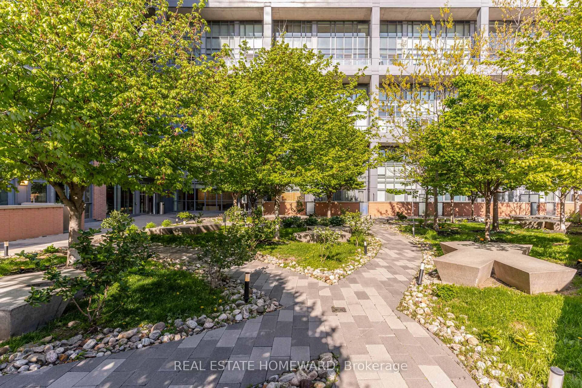 Photo 31 of Unit 732, 5 Hanna Avenue, Toronto, Niagara — HOMEH