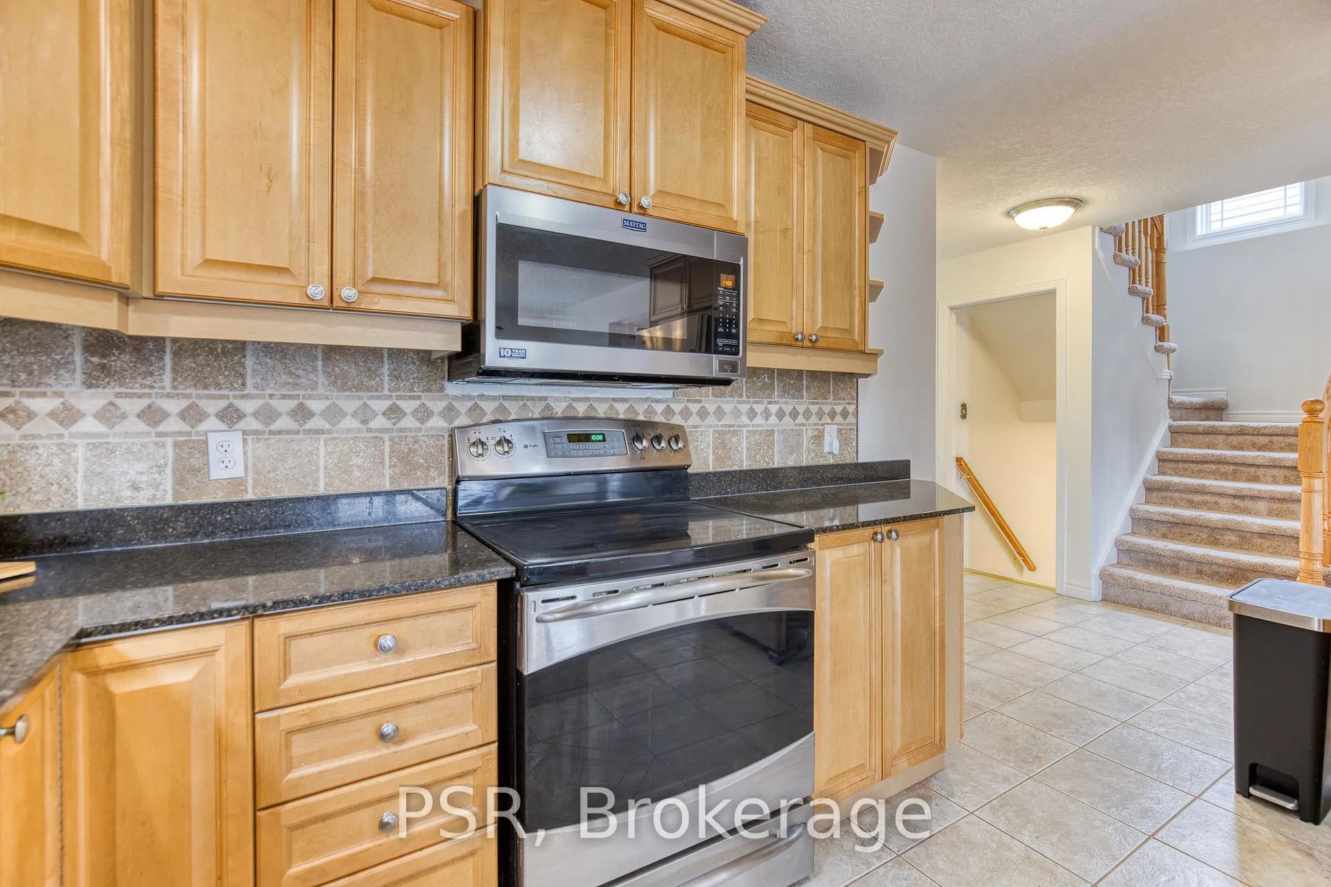 Photo 7 of 565 St Moritz Avenue, Waterloo — HOMEH