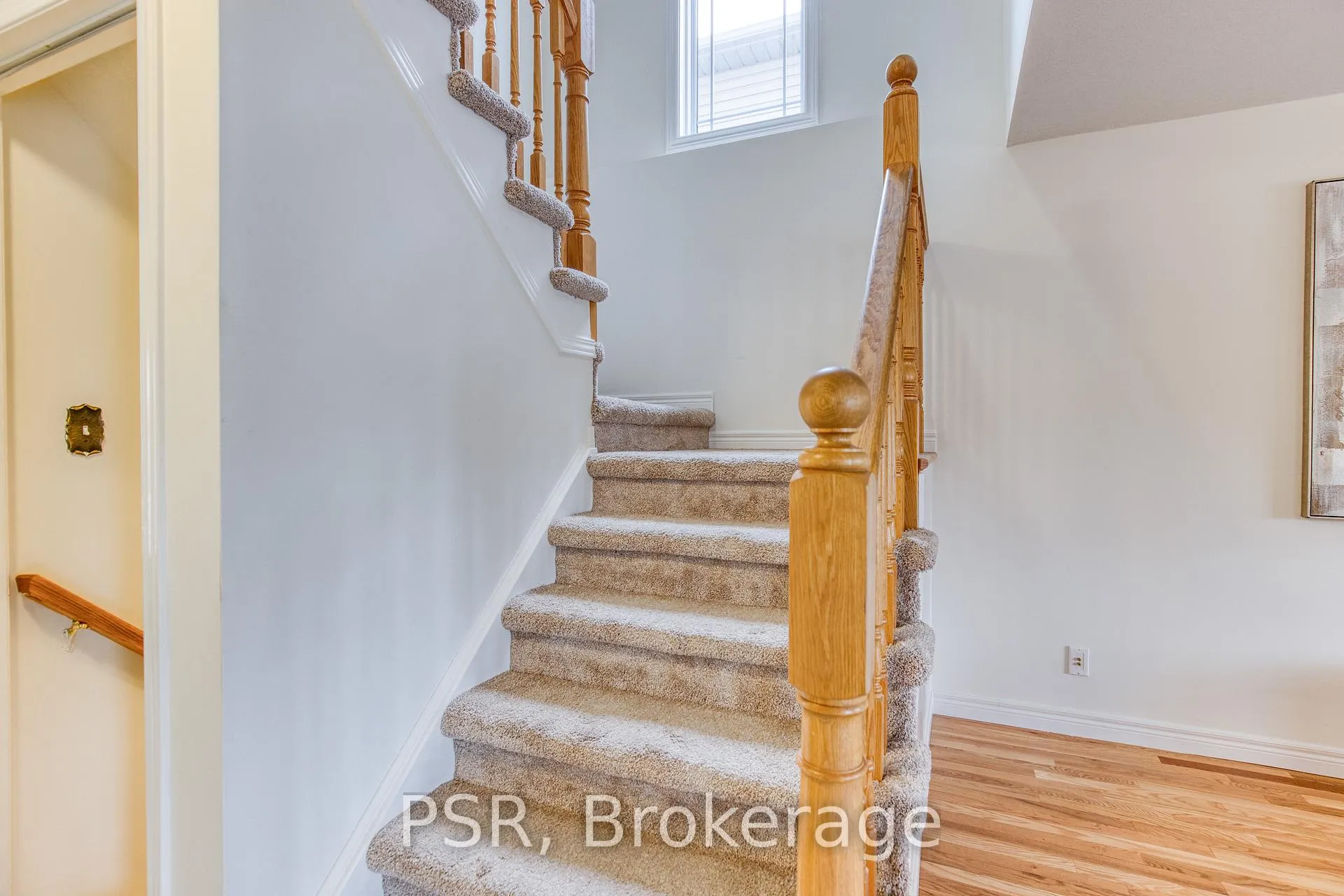 Photo 17 of 565 St Moritz Avenue, Waterloo — HOMEH