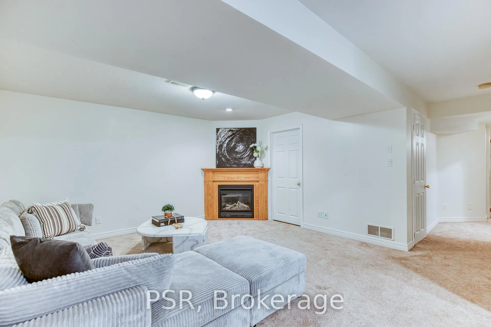 Photo 39 of 565 St Moritz Avenue, Waterloo — HOMEH