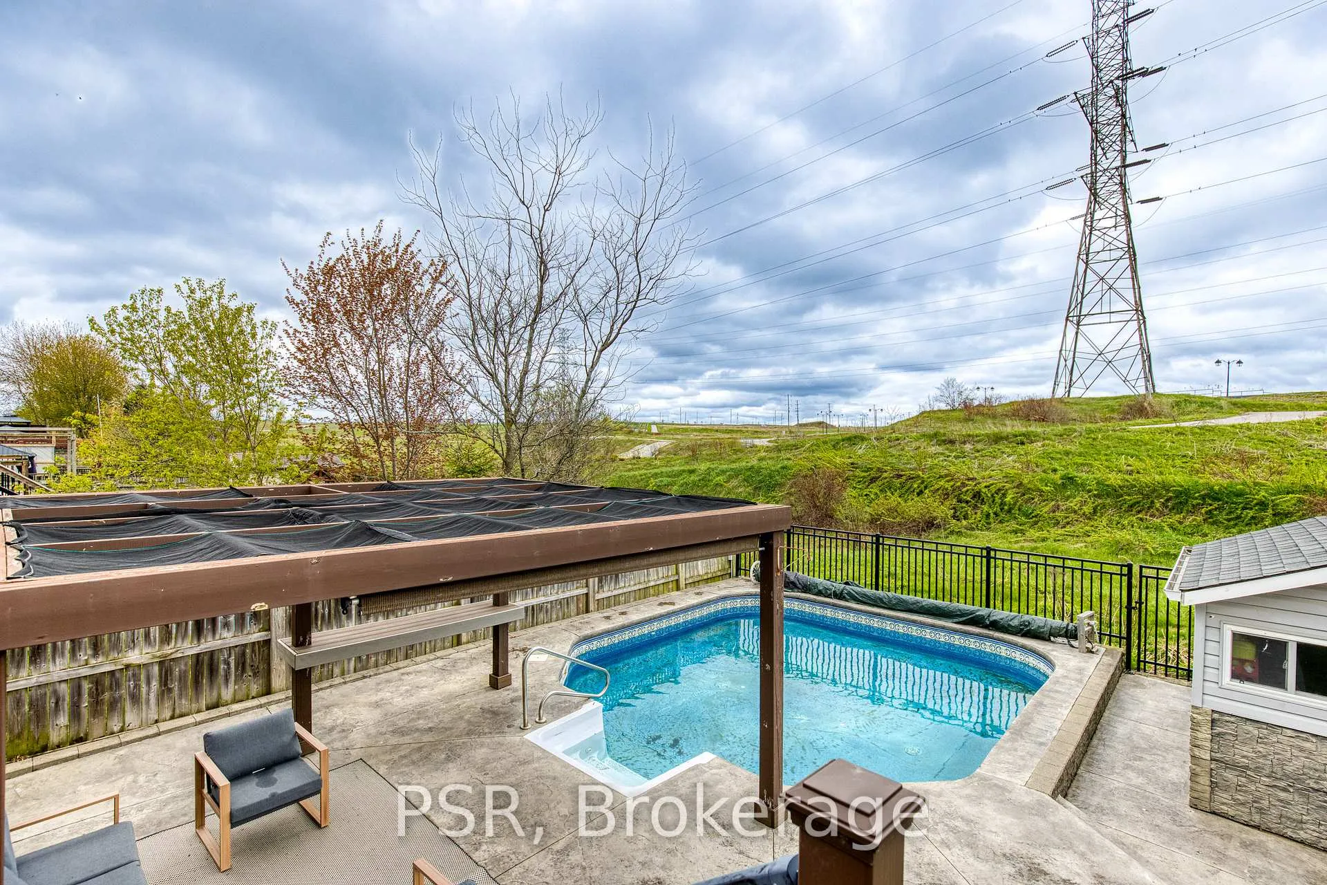 Photo 45 of 565 St Moritz Avenue, Waterloo — HOMEH