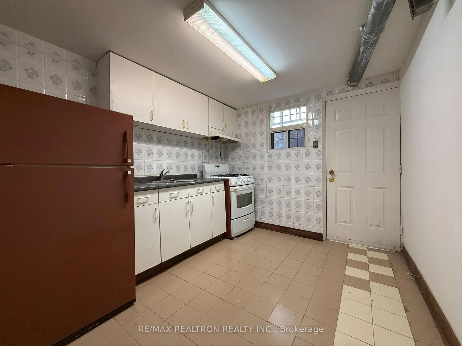 Photo 16 of 399 Brock Avenue, Toronto, Dufferin Grove — HOMEH