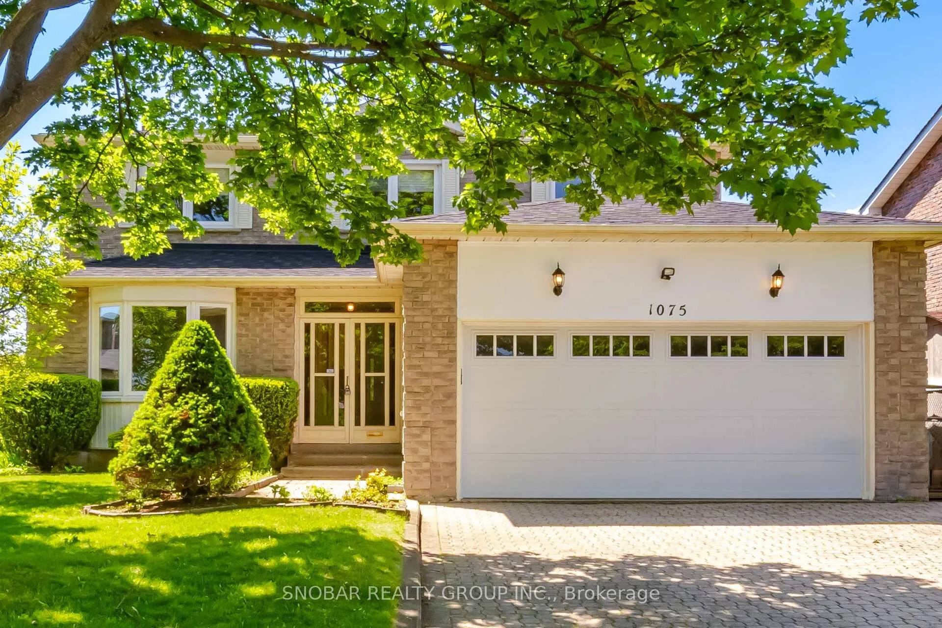 Front of 1075 Rowan Court