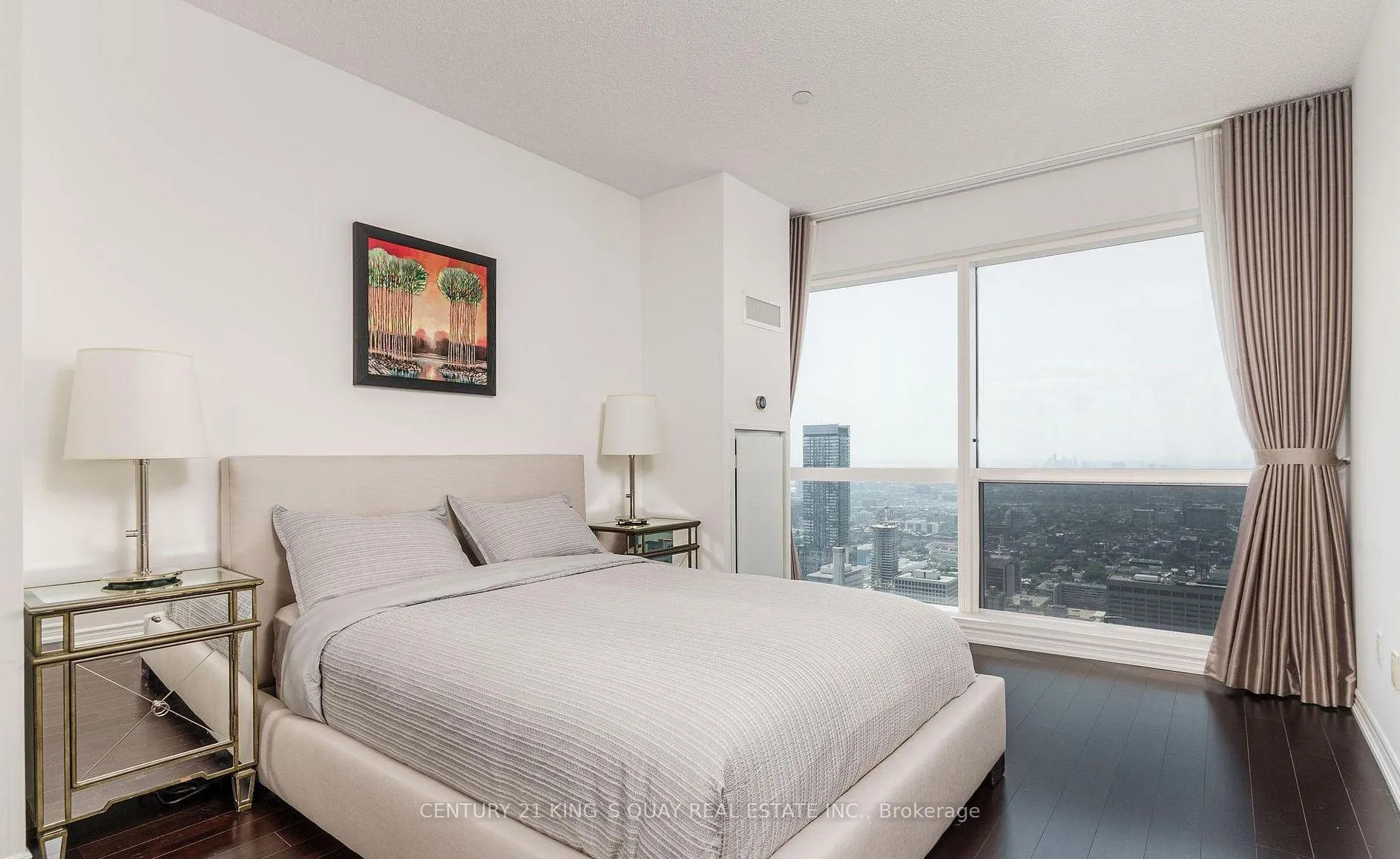 Photo 14 of Unit 5610, 386 Yonge Street, Toronto, Bay Street Corridor — HOMEH