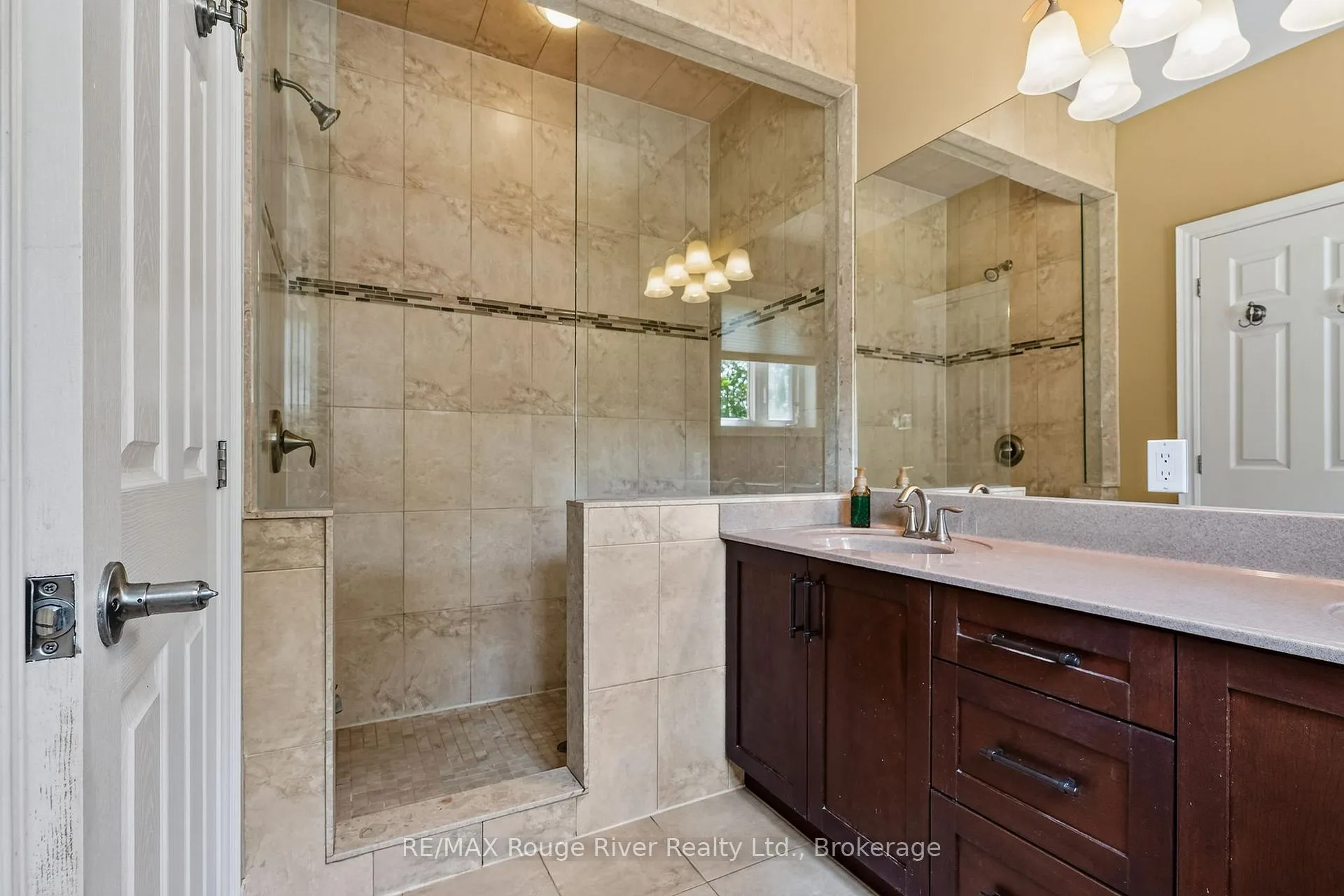 Photo 24 of 496 Foote Crescent, Cobourg — HOMEH