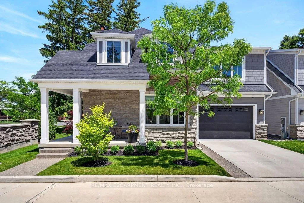 Photo 2 of Unit 6, 2134 New Street, Burlington, Brant — HOMEH