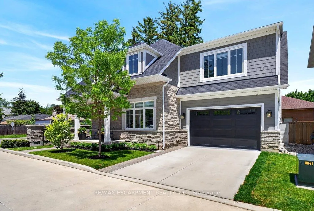 Photo 3 of Unit 6, 2134 New Street, Burlington, Brant — HOMEH