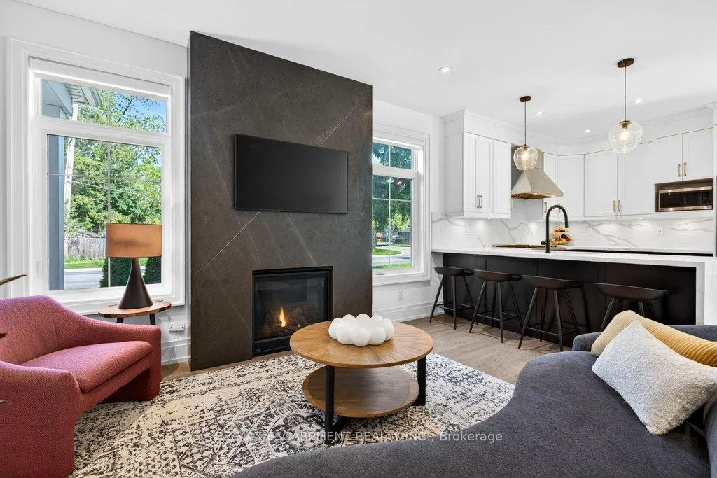 Photo 7 of Unit 6, 2134 New Street, Burlington, Brant — HOMEH