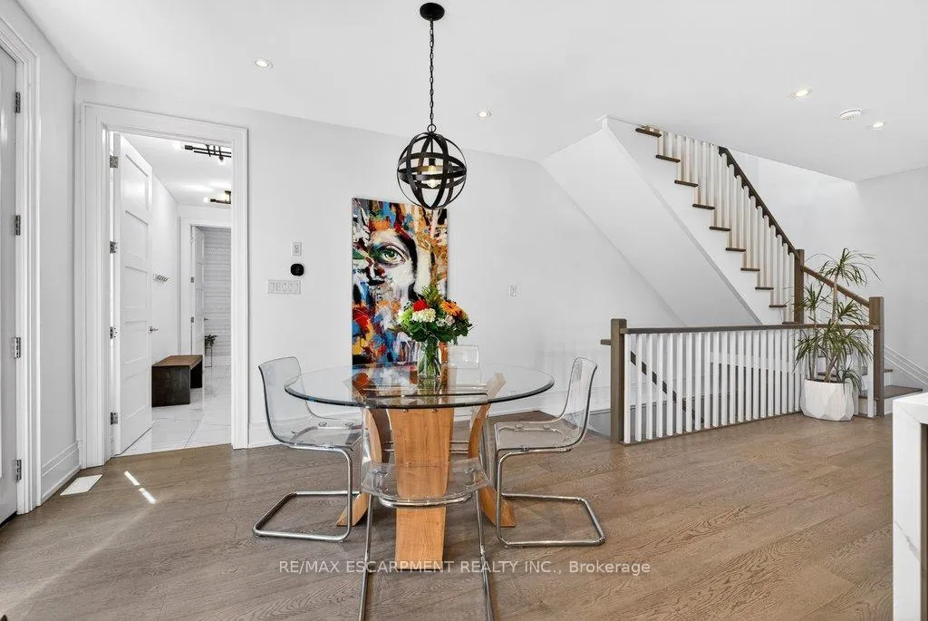 Photo 14 of Unit 6, 2134 New Street, Burlington, Brant — HOMEH