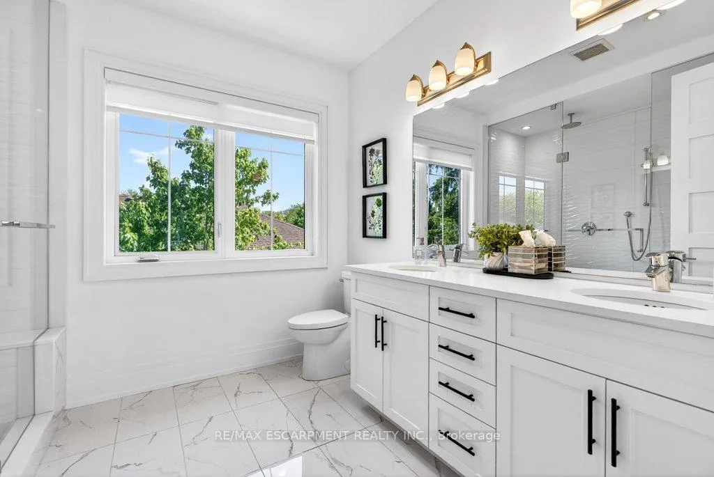 Photo 24 of Unit 6, 2134 New Street, Burlington, Brant — HOMEH
