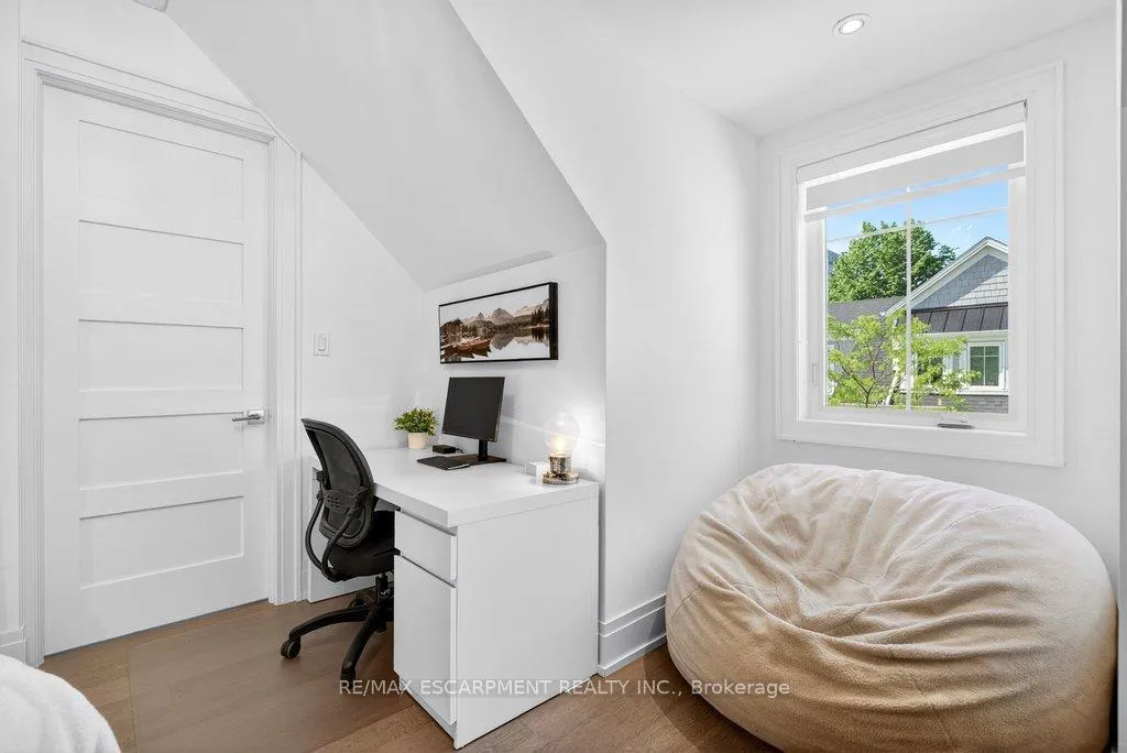 Photo 27 of Unit 6, 2134 New Street, Burlington, Brant — HOMEH