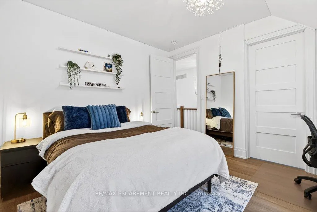 Photo 28 of Unit 6, 2134 New Street, Burlington, Brant — HOMEH
