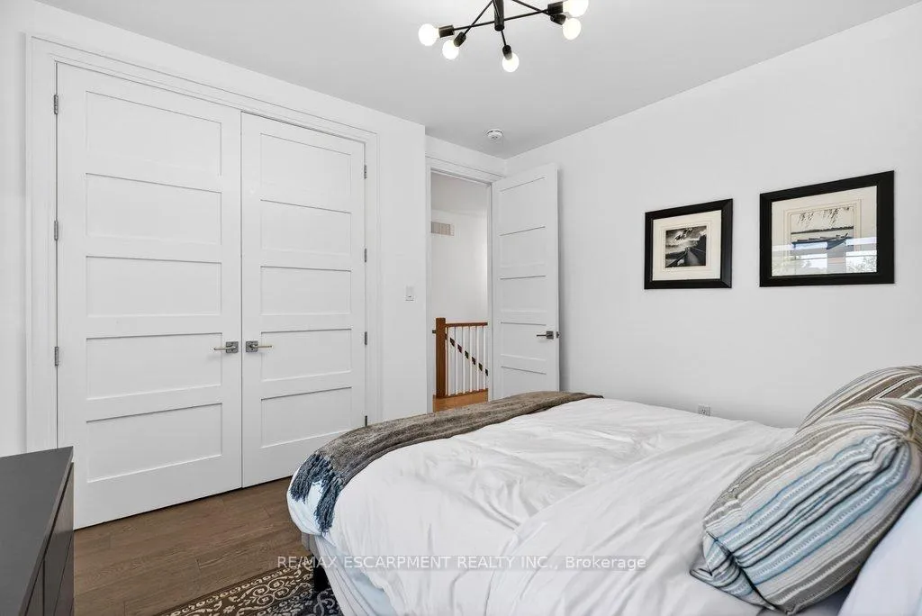 Photo 30 of Unit 6, 2134 New Street, Burlington, Brant — HOMEH