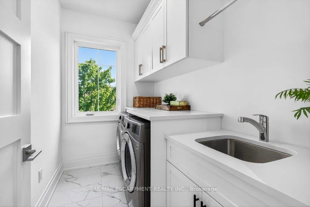 Photo 32 of Unit 6, 2134 New Street, Burlington, Brant — HOMEH