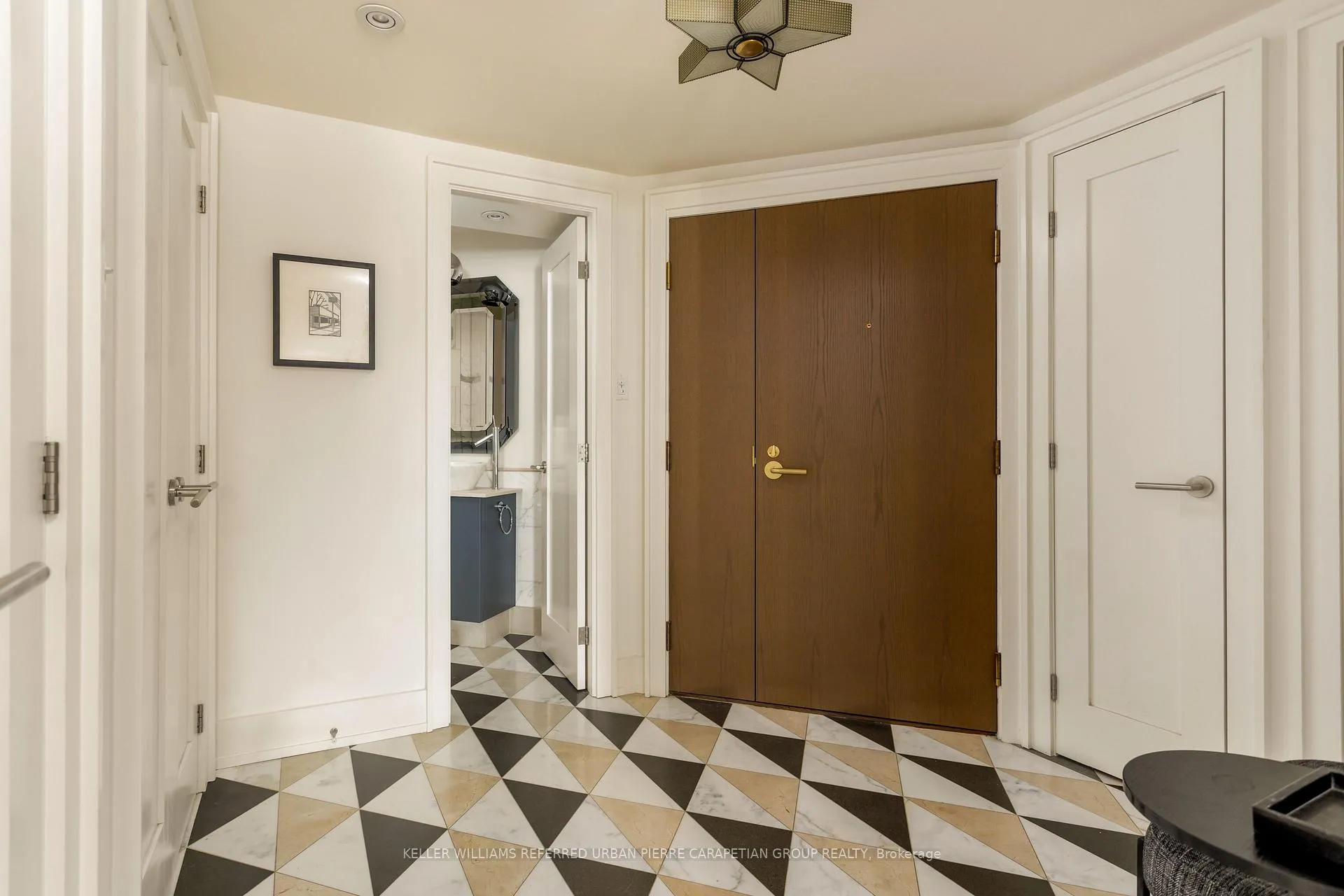 Photo 2 of Unit 1806, 278 Bloor Street E, Toronto, Rosedale-Moore Park — HOMEH