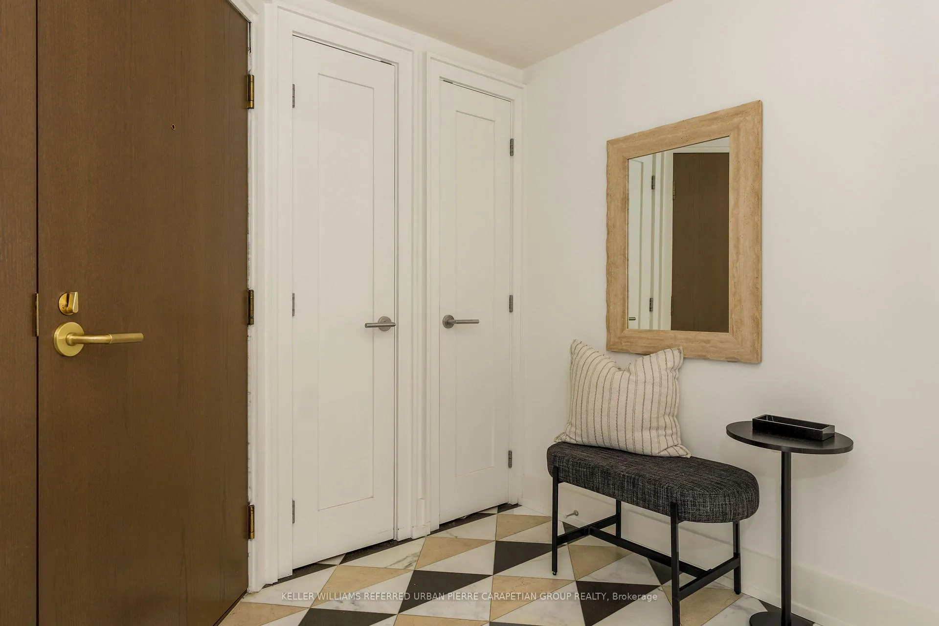 Photo 3 of Unit 1806, 278 Bloor Street E, Toronto, Rosedale-Moore Park — HOMEH