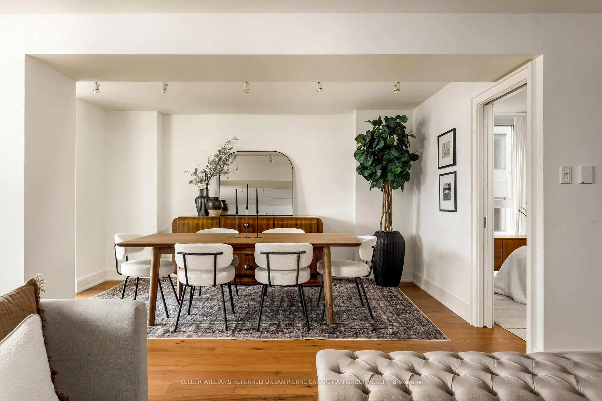 Photo 18 of Unit 1806, 278 Bloor Street E, Toronto, Rosedale-Moore Park — HOMEH