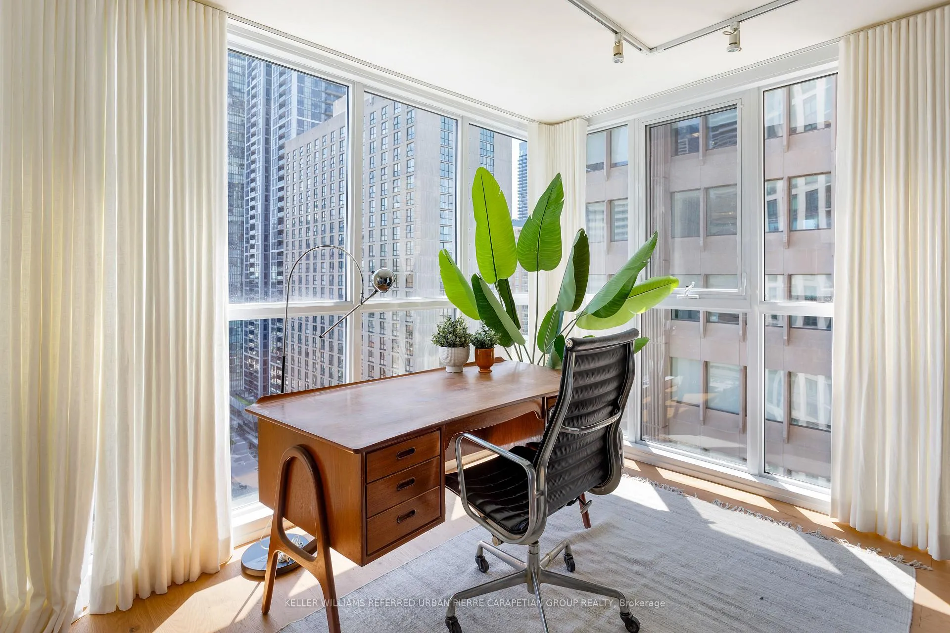 Photo 27 of Unit 1806, 278 Bloor Street E, Toronto, Rosedale-Moore Park — HOMEH