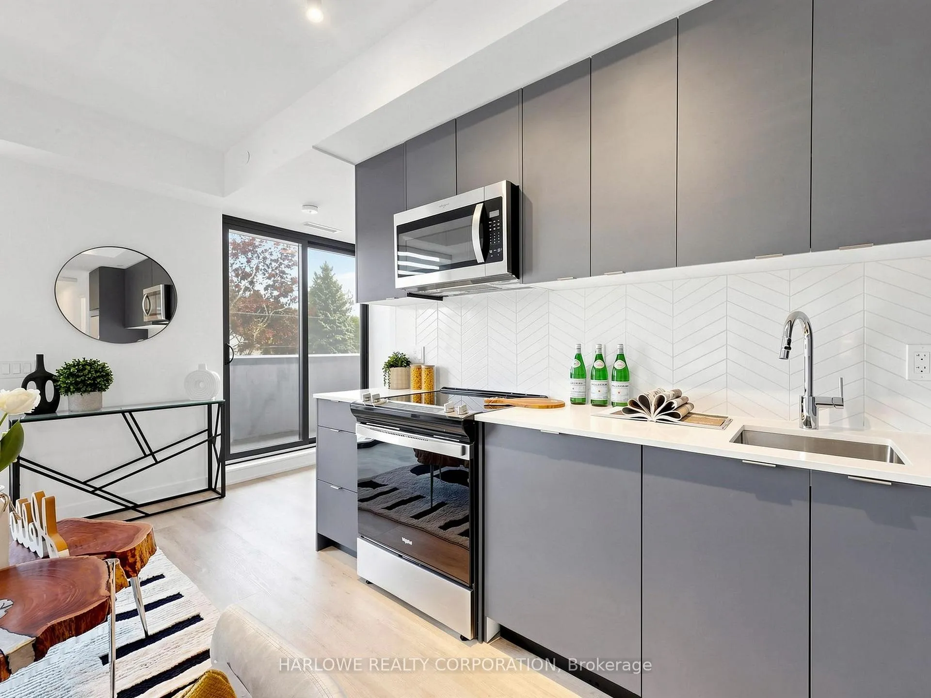 Photo 6 of Unit 126 B, 1604 Charles Street, Whitby, Port Whitby — HOMEH