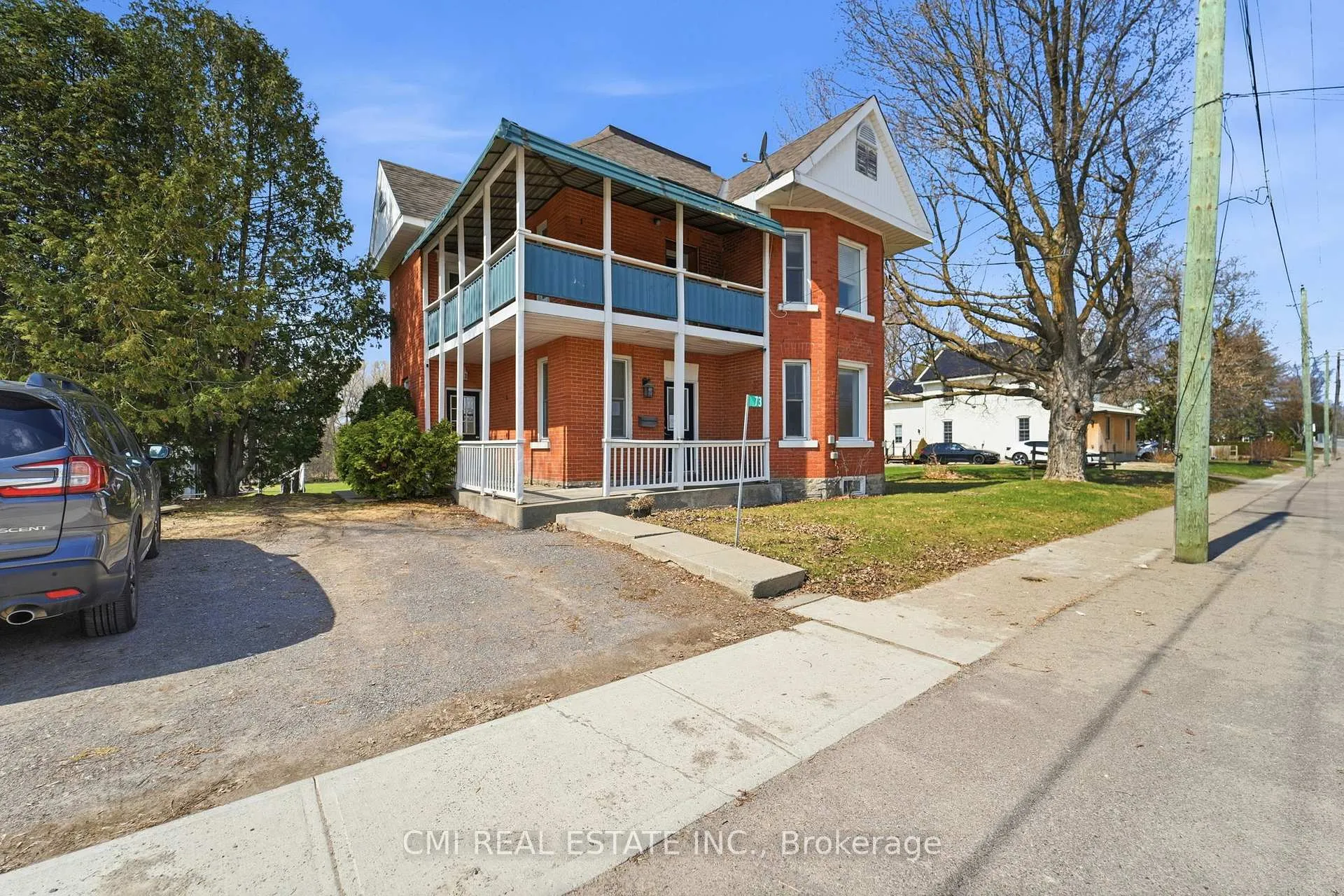 Photo 3 of 73 River Road, Arnprior — HOMEH