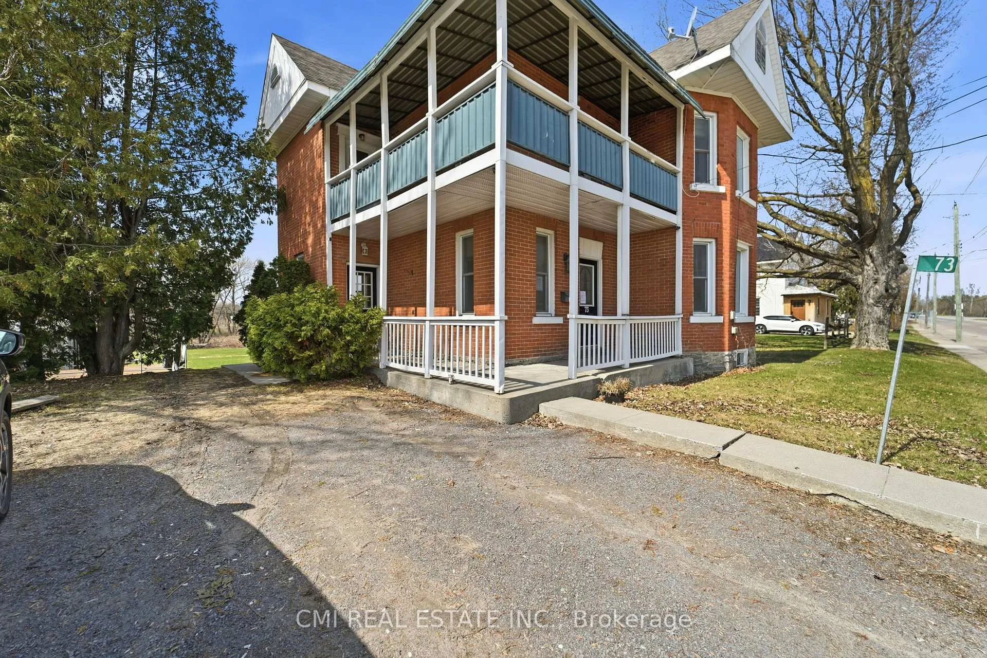 Photo 4 of 73 River Road, Arnprior — HOMEH