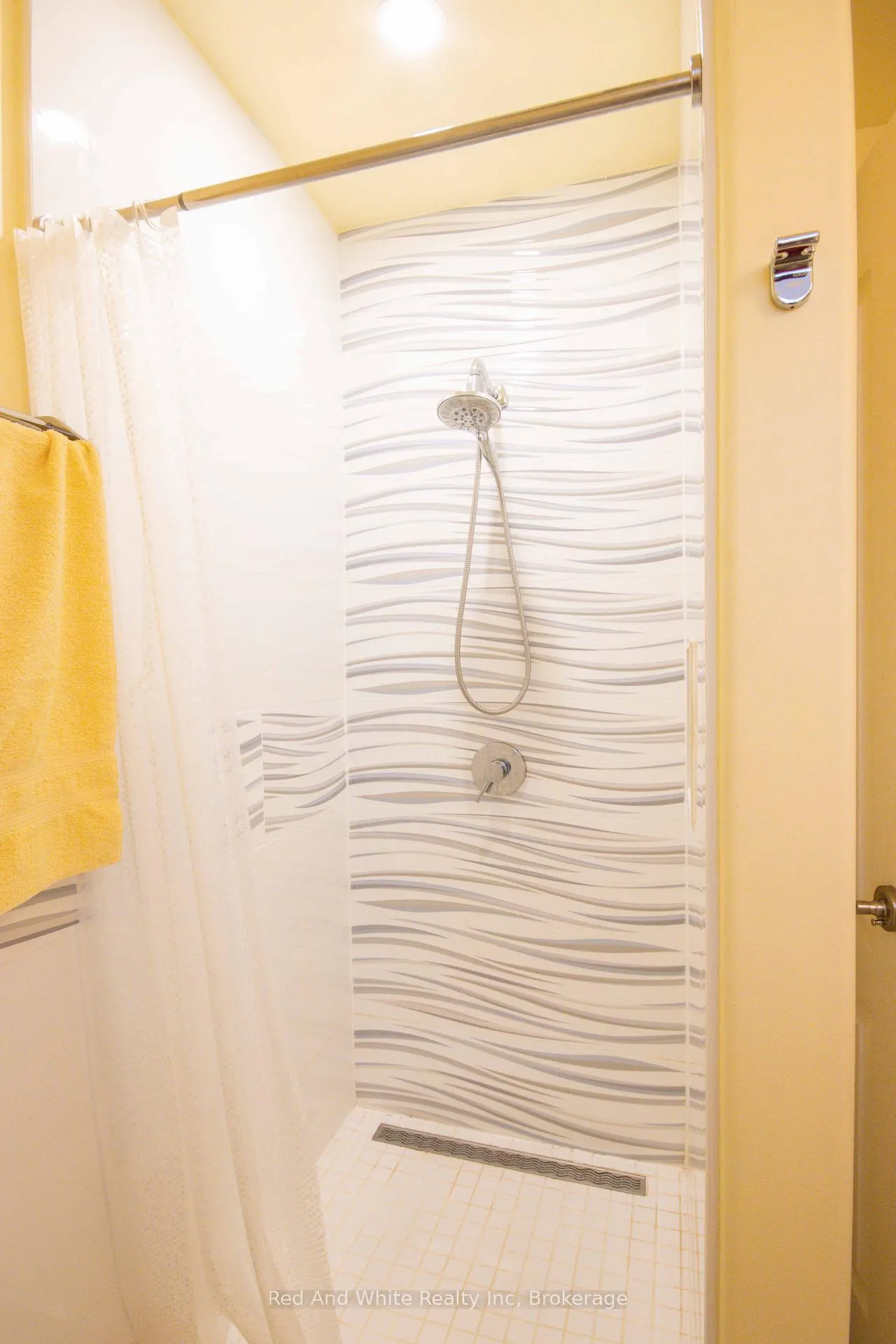 Photo 24 of 610 Pine Point Lane, Killaloe, Hagarty and Richards, Killaloe/Round Lake — HOMEH